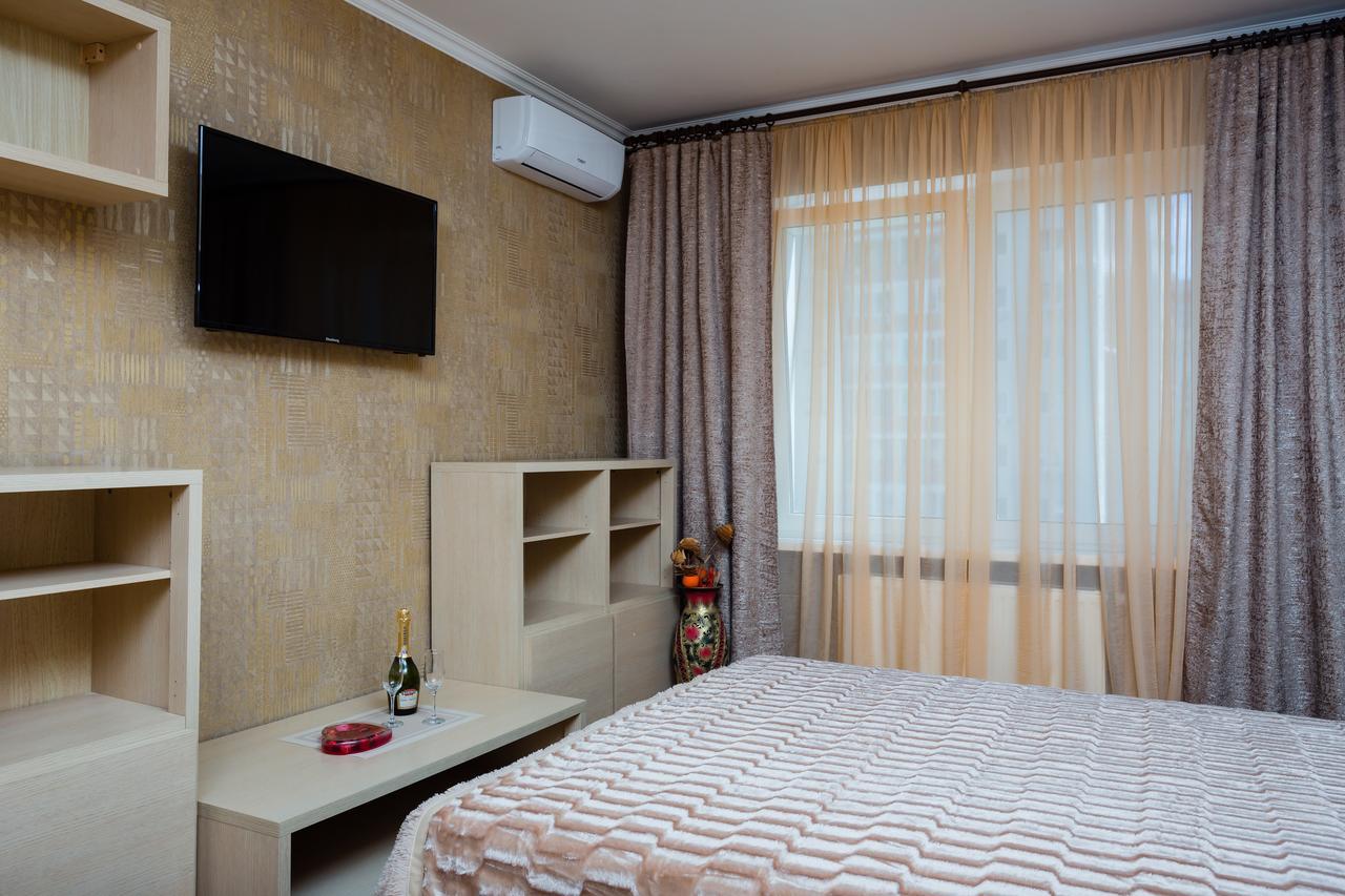 Nadobu Kiev Apart-Hotel Zewnętrze zdjęcie